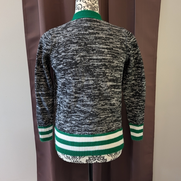 🖤 Women's Heather and Green Festive Christmas Cardigan - Picture 2 of 5